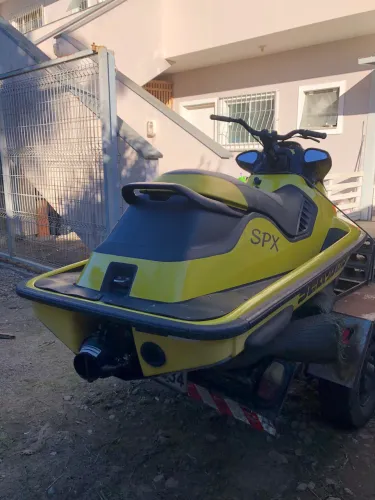 VENDO JETSKI SEADOO 800cc