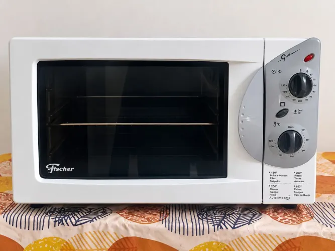 Vendo forno elétrico. Fisher 44 litros.