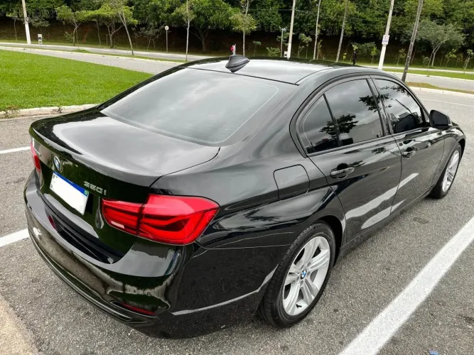 BMW 320I A Modern/sport TB 2.0/a.flex 16V 4P 2016