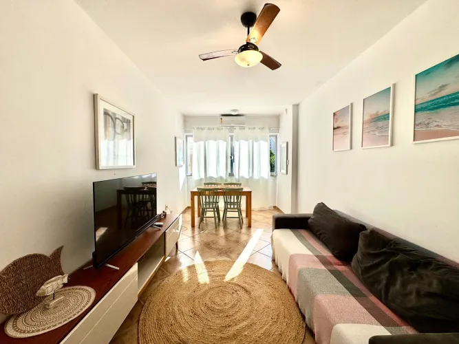 Apartamento para Locação Anual na Pitangueiras no Guarujá | QVista Inteligência Imobiliári