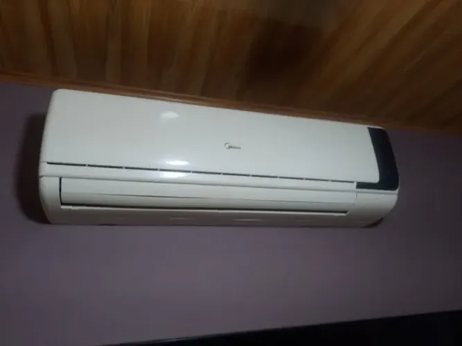 Ar condicionado 22.000 BTUs