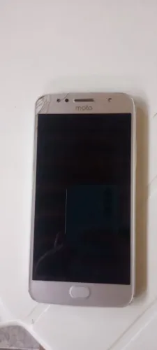Moto g5s