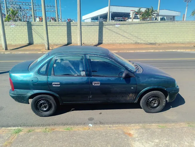Chevrolet Corsa GL 1.6 MPFI / 1.4 EFI 2P E 4P 1997