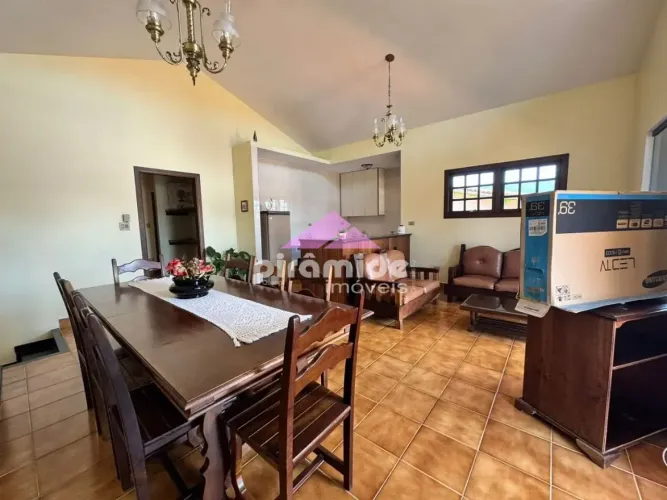 Casa com 4 dormitórios à venda, 257 m² por R$ 1.900.000,00 - Indaiá - Caraguatatuba/SP