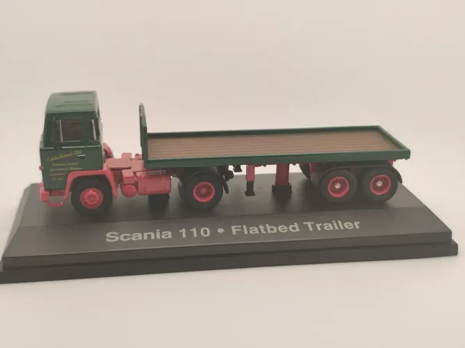 Miniatura Scania 110 Flatbed Trailer Eddie Stobart - Alemão