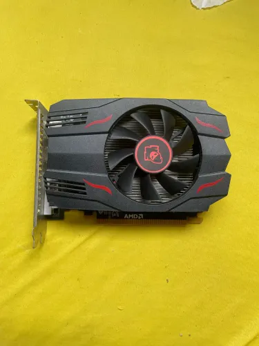 Placa de vídeo Rx550 com defeito