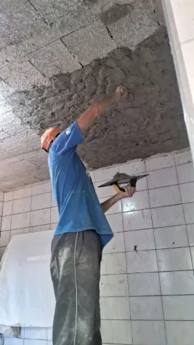 Trabalho de pedreiro 