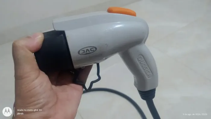Vendo Carregador Carga Lenta para JAC Tipo GBT 13A 220V Usado 