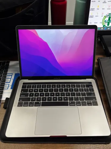 MacBook Pro - i7 512gb 16ram