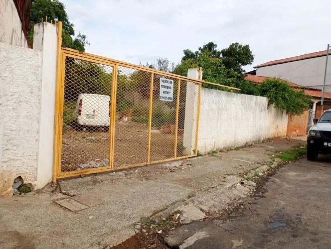Urgente: vendo terreno único da avenida , plano, murado, portão de correr....