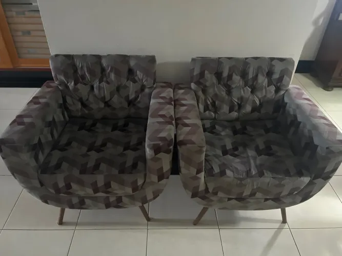 Poltronas, as duas por R$ 500,00