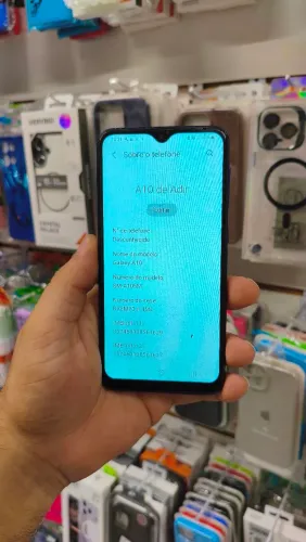 Vendo Samsung A10 Bem conservado 