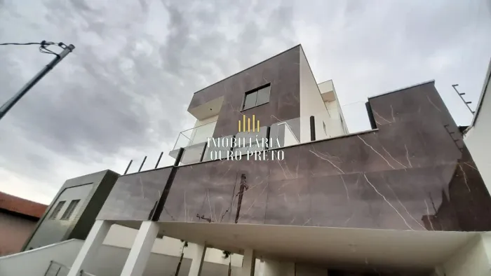 Cobertura com 4 quartos á venda no bairro Santa Amélia.