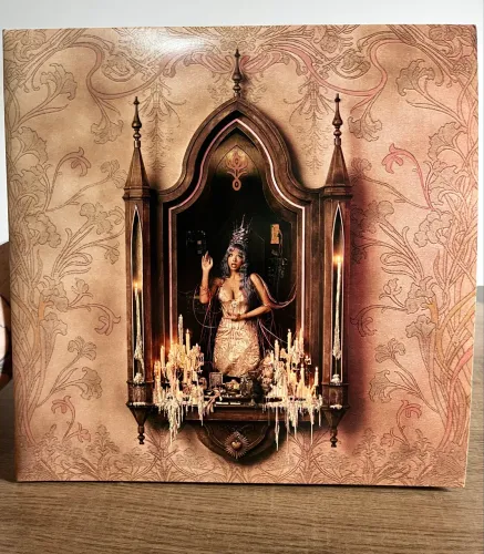 LP Hades - Melanie Martinez (Vinil Edição Victorian Blush) - Com Litografia Autografada
