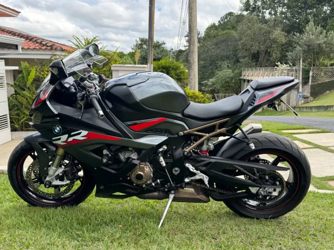BMW S1000RR 