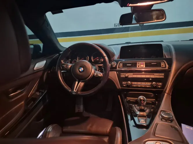 BMW M6 Gran Coupe 4.4 Bi-turbo V8 32V 560cv 2016