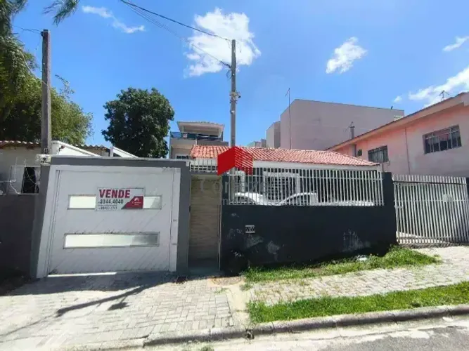 Sobrado à venda, ou troca por chacara em São Jose dos Pinhais.