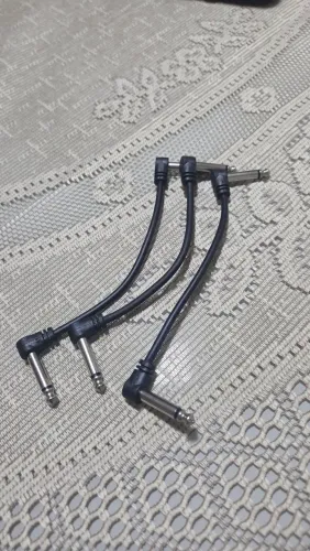 Kit 3 Cabos P10 Santo Angelo para pedal, 15 cm. 
