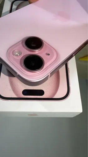iPhone 15 Apple 128GB Rosa Excelente Estado