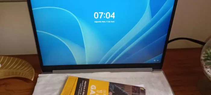 Notebook lenovo 03 Meses de comprada!