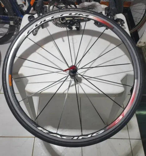 Rodas Fulcrum Racing 3 Clincher Freehub Campagnolo