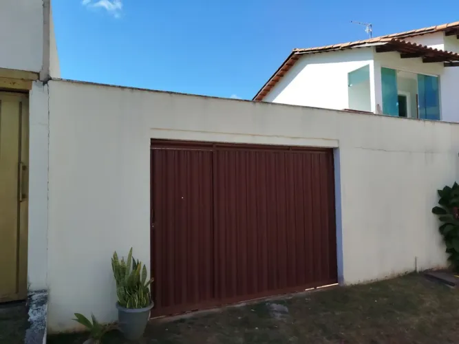 Sobrado em condomínio fechado