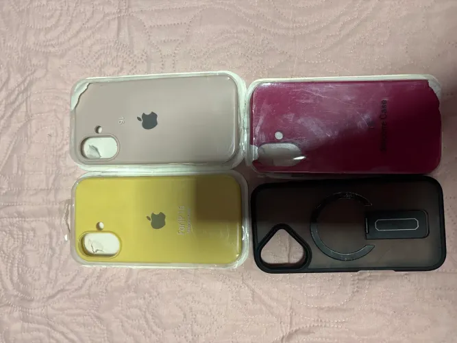 4 Capinhas iPhone 16