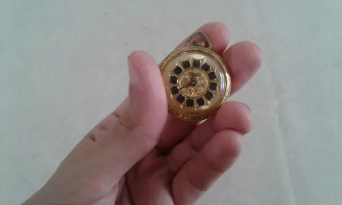 Relógio Dourado Antigo Colecionador
