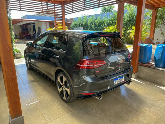 Volkswagen Golf GTI 2.0 TSI 220cv Aut. 2015