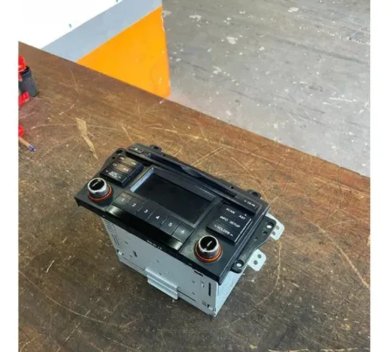 Rádio Kia Cerato Koup. A-200tdgu