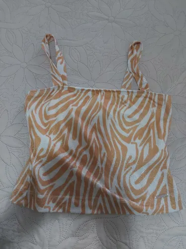 Roupas variadas