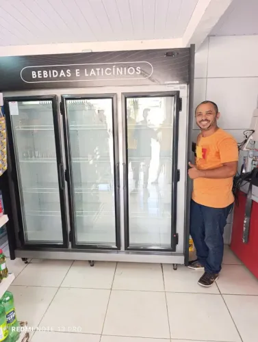 AUTO SERVIÇO 03 PORTAS 1.200 LITROS TERMISA