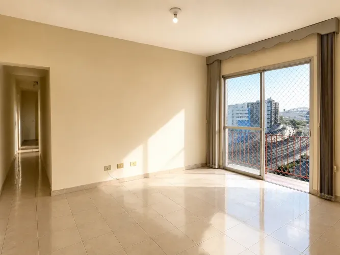 Apartamento para venda possui 70 metros quadrados com 2 quartos