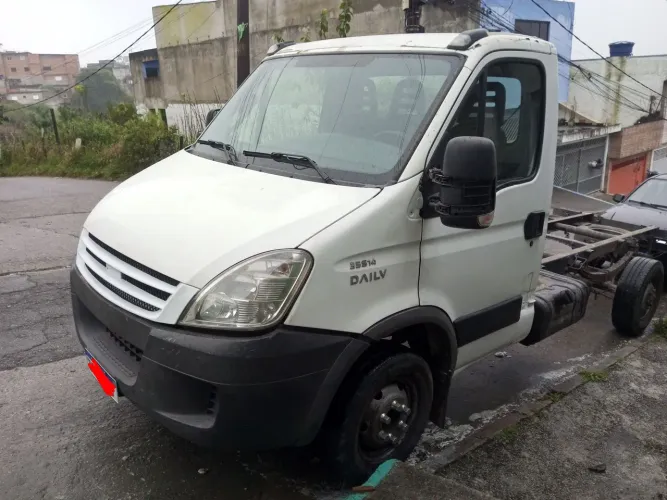 Iveco Daily Chassi 35s14 2P 2009