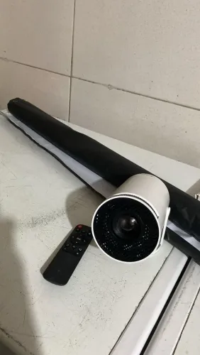 Vendo projetor ultra HD HY-300 + tela de projeção, passo cartão
