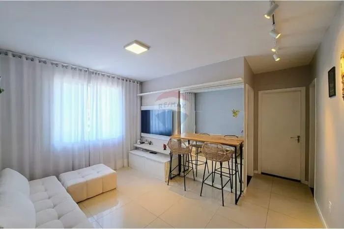 Apartamento à Venda, 2 Dormitórios, Semi-mobiliado, Centro, Passo Fundo/RS