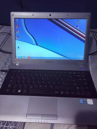 Notebook Samsung NP - RV 411