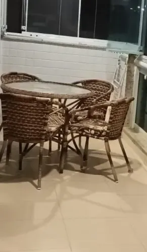 Jogo de 4 Cadeiras E Mesa Em Alumínio Cappuccino