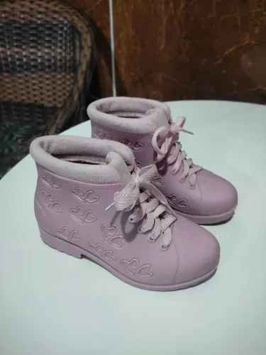 Botinha rosa