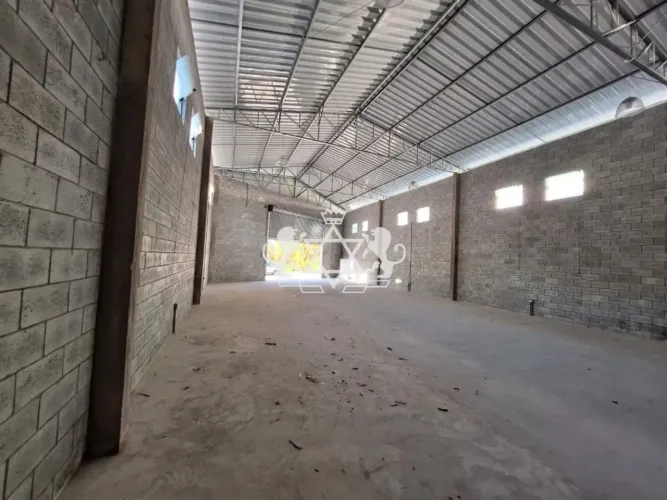 Galpão à venda, 245 m² - Martim de Sá, Caraguatatuba