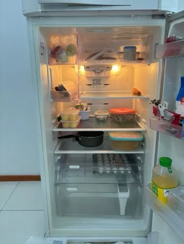 Geladeira Electrolux duas portas Frost Free