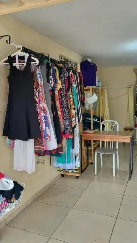 Lote roupas saias