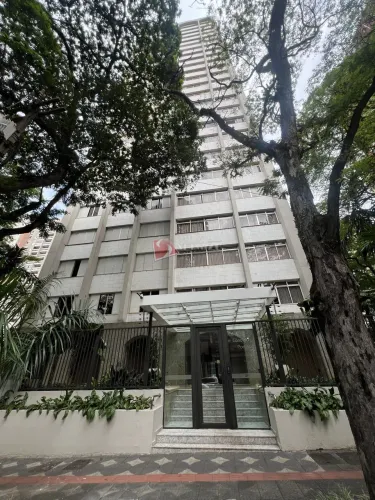 Lindo Ap Zn 01, com 4 qtos sendo 2 suites, 02 vg, com 243.4 m²