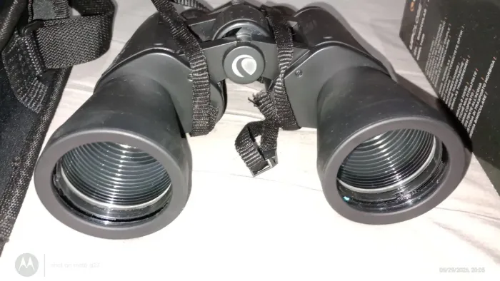 Binóculos Celestron G2 20x50