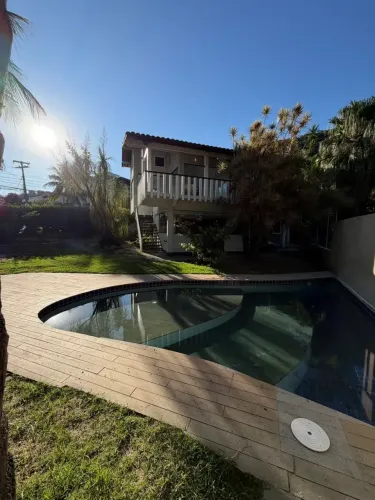 Ótima casa à Venda em Condomínio Fechado Região Oceânica de Niterói Em dois lotes | 5 v