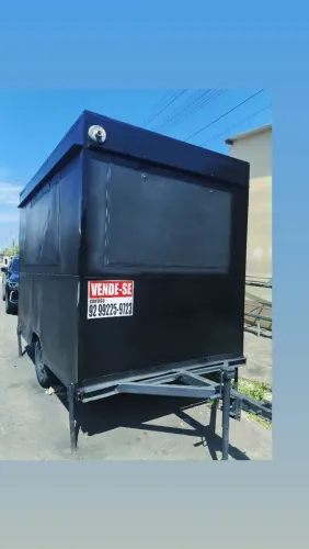 Venda ou troca por moto/ foodtruck móvel emplacado. 