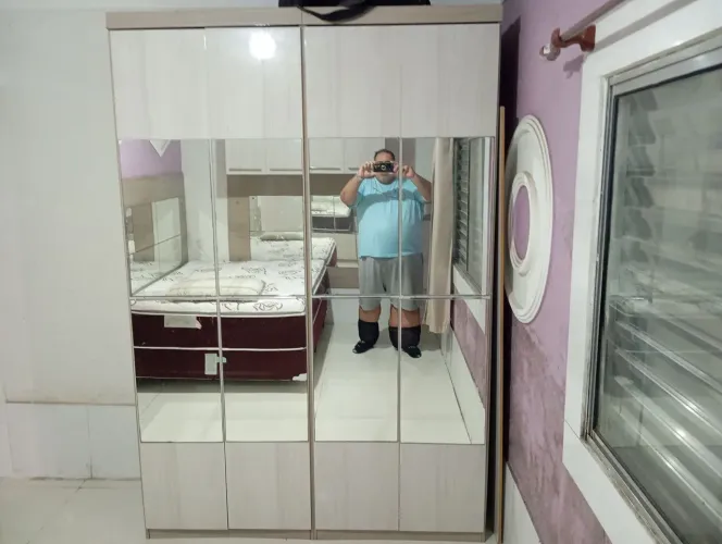 Guarda roupa Casal 4 portas 