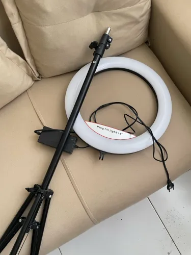 Ring light