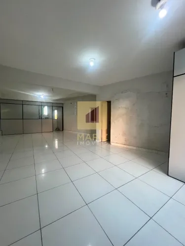 Sala Comercial para Locação em Maceió-AL, no Bairro Barro Duro, 2 Salas, 2 Banheiros, 120m