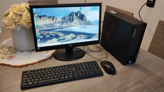 Lenovo Neo 50s i3 12100, 8gb, 256gb, WiFi, Bluetooth
